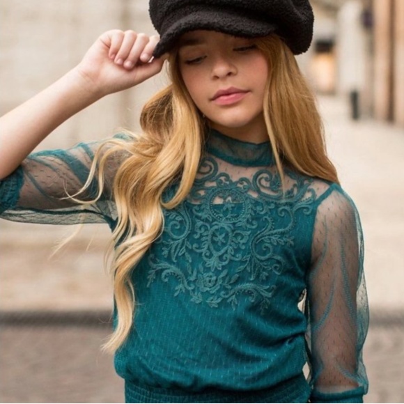 Rare Joyfolie Heidi Top Sz 8 - Picture 1 of 14